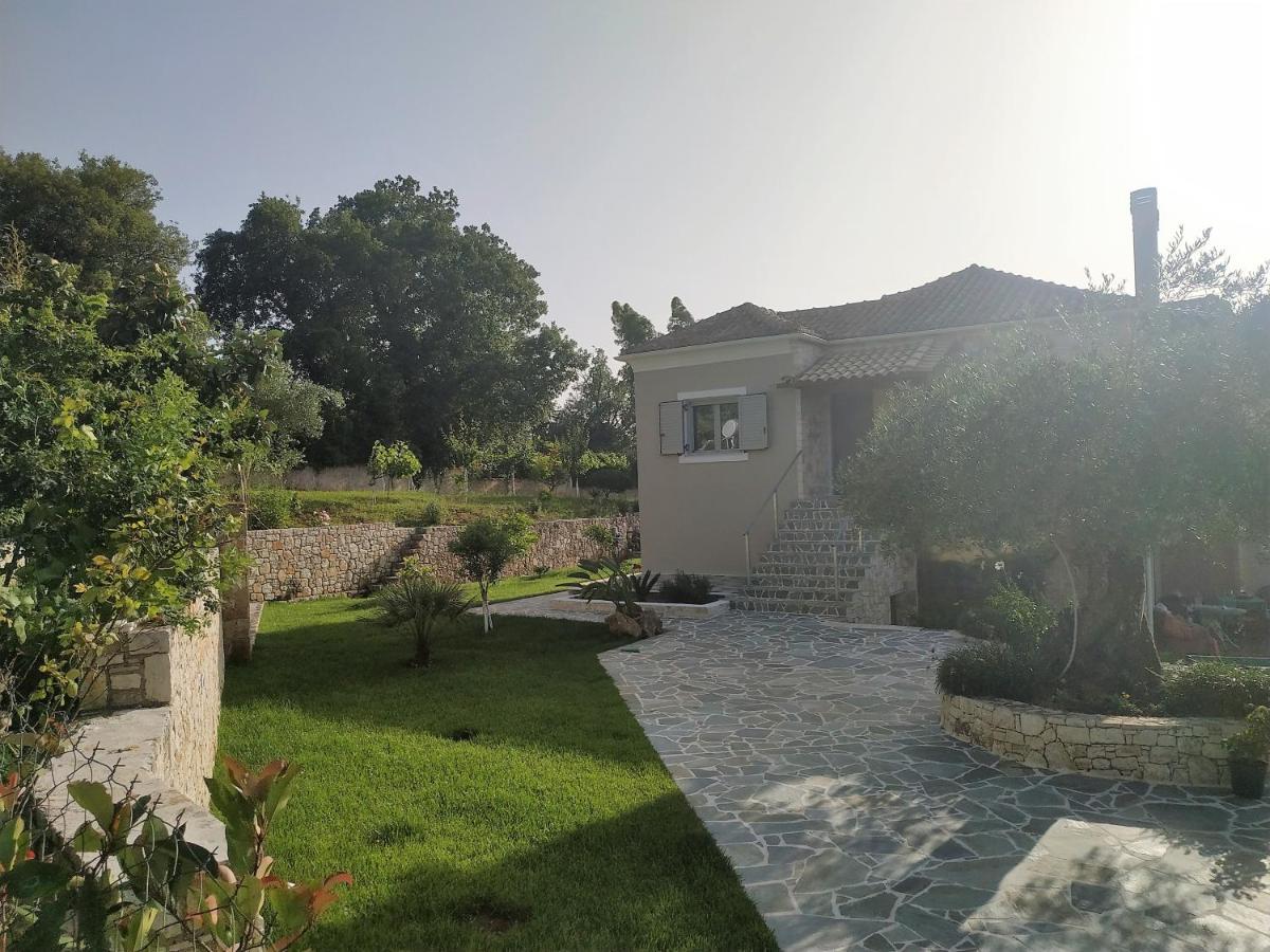Willa Petra House Áno Korakiána Zewnętrze zdjęcie